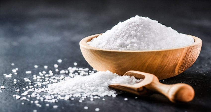 ‏ استفاده از نمک برای شستن سرامیک